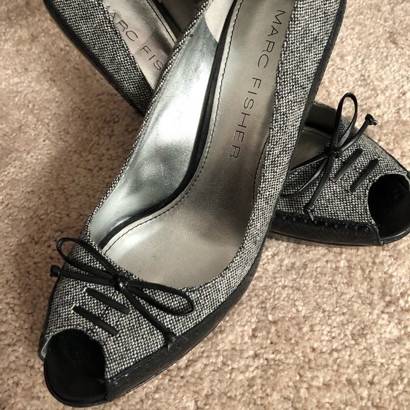 Super cute heels!! - Picture 1 of 4